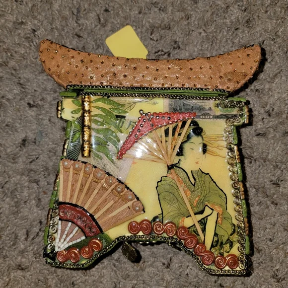 Mary Frances‎ box bag